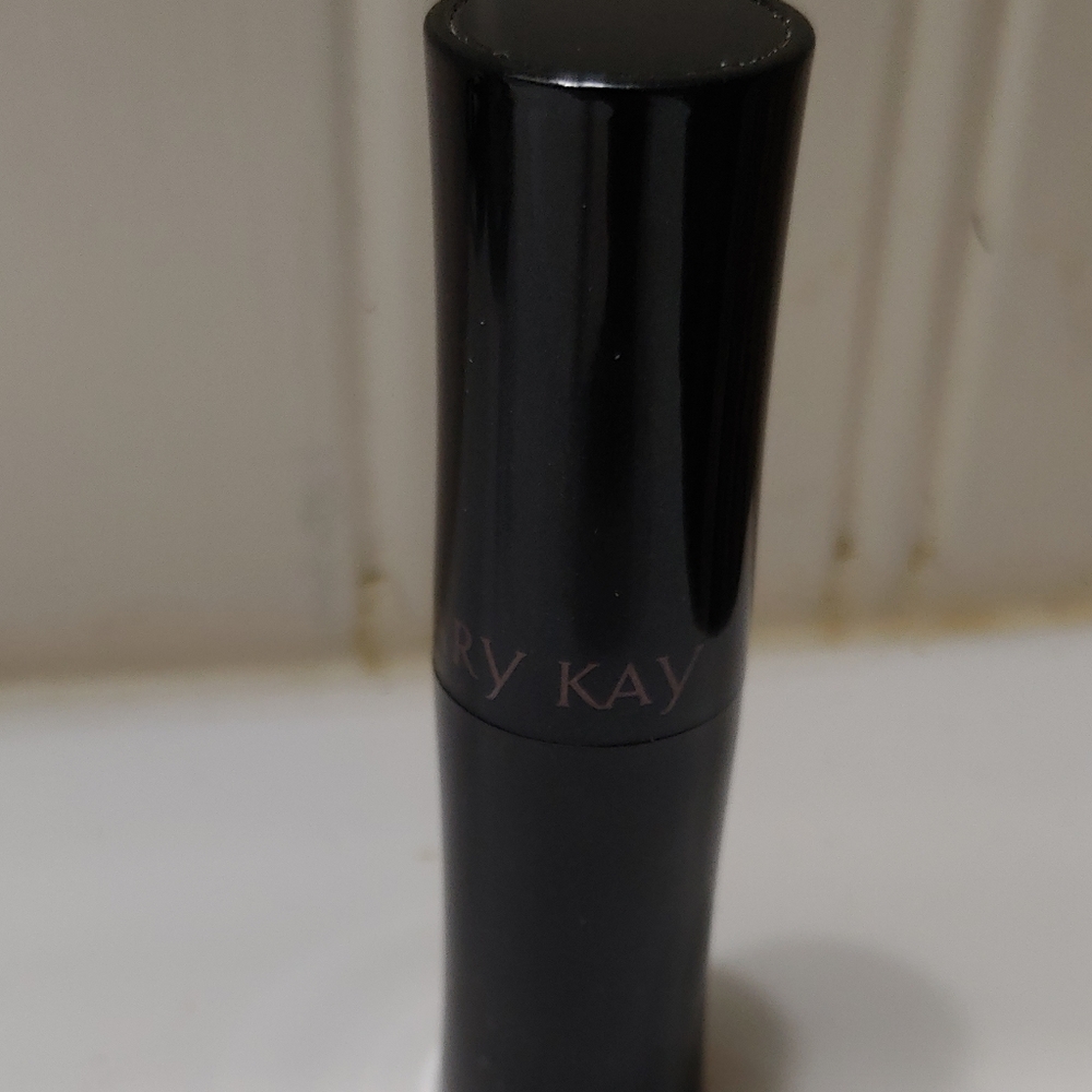 Mary Kay Creme Lipstick "Shell"